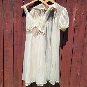 Vintage Seamprufe Peignoir Robe & Nightgown Set Ivory Chiffon Lace Detail Sz 34